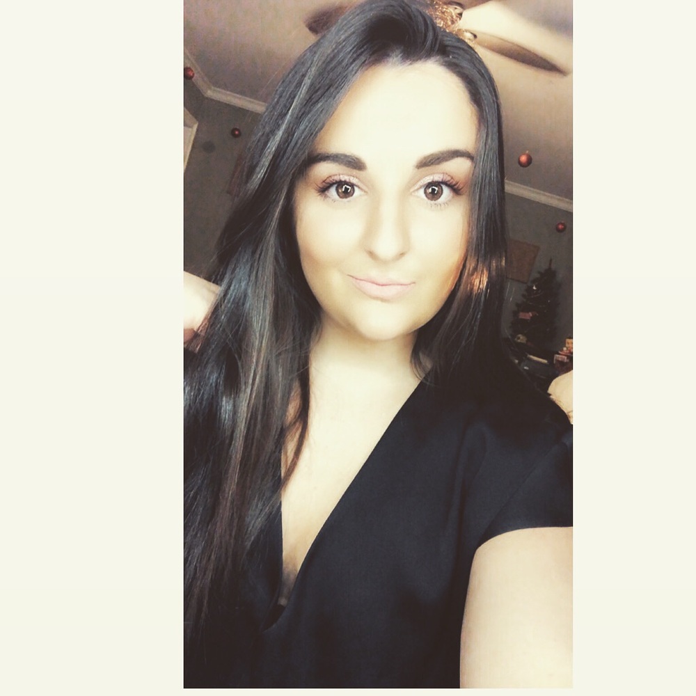Meet your Posher, Daniela